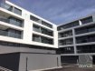 Appartement Location 1 chambre à Strassen - 1 400 € Très bel appartement ( finition luxueuse - Ligne Dynamic) situé au 1er étage de la Résidence Cosmos à Strassen offrant une surface habitable de 55.49m2.La commune de Strassen est situé au sud-ouest de la Capitale ( Ville de Luxembourg) est une des plus petites du pays tout en détenant la 18ième place en ce qui concerne la population. Environ 7000 personnes font partis de cette commune. Accès facile à tous les grands axes routiers, transports en commun très bien desservis par la ligne 8, ligne 22, ligne 222 , ligne 240, ligne J2 et aussi le Late Night Bus.Strassen procède 4 écoles, diverses aires de jeux y sont aménagés pour les enfants et une aire de jeux est intégré dans le projet ce cette nouvelle résidence.Situé à proximité du complexe sportif de Strassen, du Centre de Natation