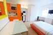 Studio Location à Luxembourg-Centre ville - 1 350 € LUXEMBOURG CENTRE VILLE, Place Guillaume II, plein centre à deux pas de tout commerce de la zone piétonne, beau studio MEUBLE de 27 m2 au deuxième étage sans ascenseur, entièrement meublé tout confort et comprenant : entrée, living avec lit, TV, placards, cuisine équipée avec lave-vaisselle, frigo, vaisselle, lave-linge, sèche linge, salle de douche avec WC
Libre le 1er septembre 2021. POUR UNE SEULE PERSONNE NON-FUMEUR
Commission d'agence à charge du locataire : 1350 euros + TVA
Contact et visites : Rosalba MAITRE Téléphone : 691 550 189
email: rosalba@parkagence.lu