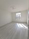 Appartement Vente 3 chambres à Metz-Queuleu - 170 000 € METZ QUEULEU, 5Bis rue de Queuleu
Spacieux et lumineux 4 Pièces entièrement rénové
Salon séjour, cuisine équipée séparée, possibilité de faire 3 chambres, salle d'eau et WC séparé.
Un balcon sur l'arrière du bâtiment
Au sous-sol grande cave
Chauffage individuel au gaz
Charges annuel : 1100 €
Honoraires à la charge du vendeur