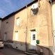 Maison Vente 2 chambres à Moyeuvre-Grande - 43 000 € Au calme, Petite maison de village F3 sans jardin. Au calme, petite maison sans jardin sur 2 niveaux composée : au rez de chaussée : une entrée, un toilette, une cuisine, un séjourétage : une salle d'eau, 2 chambres en enfiladeFenêtre PVC double vitrage. Chauffage central au gaz.A rénover dont 13.16 % honoraires TTC à la charge de l'acquéreur.