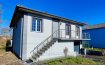 Maison Vente 3 chambres à Puttelange-aux-Lacs - 167 900 € Maison Puttelange Aux Lacs - 78.08 m². Maison individuelle située sur la commune de Puttelange-Aux-Lacs, composée :
- D'un rez-de-chaussée faisant office de cave avec une chaufferie et un garage de 9m de long.
- D'un étage accessible depuis le garage et par une entrée individuelle, un dégagement, une cuisine, une grande pièce de vie lumineuse avec cheminée, une salle d'eau, un WC et 3 chambres.
Le tout sur un terrain plat de 6,72 ares.
Ce bien est à proximité d'une école maternelle et primaire et d'un collège !
Double vitrage PVC.
Chauffage : pompe à chaleur air/eau avec relève d'une chaudière fioul et en appoint un insert bois dans le salon.
DPE D.
Les informations sur les risques auxquels ce bien est exposé sont disponibles sur le site Géorisques : www.georisques.gouv.fr
Agences Nord Sud Immobilier à Sarreguemines, Diemeringen, Bitche et Rohrbach les Bitche. N'hésitez pas à nous contacter pour plus de renseignements.