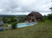 Maison individuelle Location 3 chambres à Illfurth - 1 450 € c.c. Maison de 150m² habitable sur 20 ares de terrain située sur les hauteurs d'Illfurth.
Elle dispose d'une Entrée donnant sur un Sejour avec grand balcon et vue sur les Vosges, 1 Salon, 1 Bureau, 1 Cuisine équipée indépendante et avec terrasse .
A l'étage, vous trouverez 3 Chambres, 1 Salle de bain avec baignoire et douche, et 1 WC indépendant.
Cette Maison traditionnelle est construite en demi-niveau.
A l'extérieur, un superbe terrain de 2000m² avec PISCINE d'où vous bénéficierez d'une vue imprenable sur les Vosges.
La situation est très au calme et sans vis à vis.
ILLFURTH petit village du sundgau avec ses commerces, écoles et gare,à 15mn de MULHOUSE et 25mn de la frontière SUISSE.