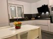 Appartement Vente 2 chambres à Rodange - 650 000 € REAL G IMMO vous propose à la vente ce spacieux appartement situé au 2ième étage d'une résidence construite en 2002. Dans une zone calme de la localité de Rodange (Commune de Pétange), à proximité de la forêt, de la piscine et des transports communs. Celui-ci a surface habitable de +/- 95.12 m² il se compose comme suit : - Hall d'entrée, - Cuisine équipée individuelle, - Spacieux et lumineux salon/salle à manger avec sortie sur un balcon, - 2 chambres à coucher donnant accès à un deuxième balcon, - Salle de bain. A ce bien s'ajoute 2 garages box fermés (18,29 m² et 20,05 m²) avec électricité et point d'eau et un grenier de +/- 29,25 m². Une buanderie commune et un local vélos/poussettes communs complètent ce bien.Real G Immo vous accompagne dans toutes vos démarches administratives et financières, si besoin.Pour plus de renseignements ou une visite des lieux (également possibles le samedi sur rdv), veuillez nous contacter au 661 50 57 39.