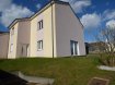 Maison Vente 4 chambres à Marange-Silvange - 339 900 € Maison individuelle Marange-Silvange 190m² 6 pièce(s) sur 5a56ca. JackCed présente:Au sein d'une impasse ,Idéal grande famille ou famille recomposée,Pavillon individuel de 2011 édifié sur 5a 56 ca offrant 190m² habitables composée de :-En rdc: hall d'entrée de 4m², cuisine équipée ouvrant sur salon-séjour de près de 50m² permettant l'accès à la terrasse de 26m² orientée plein sud, bureau de 9m2, un dégagement sous escalier , salle d'eau avec douche, meuble vasque et wc de 10m², une buanderie carrelée de 10m² avec porte fenêtre accès extérieurAu 1er: un dégagement, 4 grandes chambres carrelées avec placard intégrés de respectivement (25,22,13 et 30m²), 1 salle de bains avec baignoire et wc.un garage de 22m² avec porte motorisé carrelé et isolé.places de parking privative sur le terrain.chauffage électrique au sol dans toute la maison,isolation par l'extérieur, coût énergétique tout compris 200€/mois,installation réseau informatique professionnel .Mr Antonoff:06-52-83-85-07