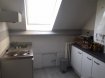 Appartement Location 1 chambre à Maizières-lès-Metz - 455 € Maizières-lès-Metz, F2 proche gare et commodités.. Maizières-lès-Metz : Appartement F2 proche gare SNCF, commodités et accès autoroute, disponible de suite. Cet apparttement F2 au 2e et dernier étage se compose d'une entrée, kitchenette équipée ouverte sur séjour, une chambre, une SDB avec WC. Double vitrage, chauffage individuel au gaz. En annexe : un garage, une cave et un jardinet. Loyer : 490 euro; charges comprises (dont provision mensuelle sur charges récupérable : 35 euro).Dépôt de garantie : 455 euro. Pas d'honnoraires à la charge du locataire, l'intégralité est prise en charge par le propriétaire !