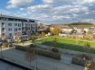 Location - Appartement à Differdange prix : 1 200 € Bel appartement neuf situé au 2ème étage, comprenant :
- hall d'entrée
- 1 chambre à coucher de 13.32 m2
- 1 salle de douche avec toilette compris
- salon séjour/ cuisine ouverte de +/- 26 m2
- débarras petit stockage