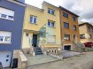 Maison Vente 4 chambres à Belvaux - 760 000 € L'agence ImmoAssur vous propose en exclusivité cette jolie maison mitoyenne, avec une superficie habitable d'environs 135 m2.
Elle se compose comme suit:
Rez-de-chaussée:
- Hall d''entrée (11.38m2),
- Salon (15.10m2),
- Salle à manger (15.75),
- Cuisine séparé (7m2),
Au premier étage:
- hall de nuit
- 2 chambres à coucher ( 15.15m2, 15.70m2),
- Dressing de (7.30m2),
- Salle de douche (4,25m2),
Au deuxième étage:
- Hall de nuit
- Une chambres à coucher (14m2),
- Grand grenier encore à aménager (possibilité de faire une chambre avec mezzanine)
Au sous-sol:
- Espace buanderie, chaufferie, caves.
- Garage, ainsi qu'un emplacement extérieur.
- Sortie sur terrasse et grand jardin.
Divers travaux récemment effectués:
- Électricités
- Chaudière gaz condensation de 2015
- Fenêtres PVC doubles vitrages, volets électriques
- Portes intérieurs
Situation:
- Proximité de toutes les commodités,
- Du site Belval, école, gare, des transports en commun et des commerces.
Les prix s'entendent frais d'agence de 3 % TVA
17 % inclus à charge des vendeurs.
- Nous sommes aussi disponibles pour les visites le samedi.
Selon la disponibilité des propriétaires.
Nous recherchons en permanence pour la vente et pour la location,
des appartements, maisons, terrains à bâtir etc pour notre clientèle déjà existante.
Achat par notre société aussi.
N'hésitez pas à nous contacter si vous avez un bien pour la vente ou la location.
Estimation gratuite voir conditions en agence.
Ref agence :881752