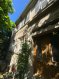 Authentique maison individuelle 8 pièces 257 m². Rare à la vente - Maison de caractère du XIXe siècle, charme, pierre et cachet de l'ancien.

À Waldhambach, au coeur d'un environnement verdoyant, cette maison individuelle datant de 1870 dévoile tout le charme des demeures anciennes préservées avec authenticité : murs en pierre, poutres apparentes, dalles en grès des Vosges, cheminée et anciennes dépendances en pierre.

La maison se compose :

- D'un sous-sol enterré avec cave et chaufferie.
- D'un rez-de-chaussée comprenant une entrée avec dégagement, un salon ouvert sur la salle à manger avec cheminée, une cuisine aménagée ouverte, une chambre, une buanderie avec salle d'eau ainsi qu'un WC indépendant.
- D'un étage comprenant un dégagement, une salle de bain avec WC et quatre chambres.
De combles entièrement aménagés d'environ 70 m² offrant un magnifique espace supplémentaire baigné de lumière, idéal pour un bureau, un atelier ou une chambre d'appoint.

La maison offre de beaux volumes et une atmosphère chaleureuse, avec des pièces de vie ouvertes directement sur une terrasse en pierre et un jardin bordé de murs anciens, créant un véritable cocon à l'abri des regards.

La propriété bénéficie également d'une seconde terrasse à l'arrière, offrant un cadre paisible avec une vue dégagée sur la campagne environnante.

Maison saine, authentique et pleine de caractère, idéale pour les amoureux des belles pierres et des demeures anciennes, offrant un fort potentiel après quelques travaux de rénovation et une remise au goût du jour.

Les informations sur les risques auxquels ce bien est exposé sont disponibles sur le site Géorisques : www.georisques.gouv.fr

Contact Nord Sud immobilier à Diemeringen, Rohrbach les Bitche, Bitche et Sarreguemines.
