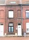 Maison Vente 4 chambres à Tourcoing - 123 000 € TOURCOING Ma Campagne 4ch+terrasse. EXCLUSIVITE DEBAISIEUX IMMOBILIER Secteur idéal, entre l'arrêt de Tramway Ma campagne et le club de tennis, à 2 pas de Mouvaux, Jolie maison 1930 dans un bon état général, en grande partie rénovée, elle dispose au rdc d'un hall d'entrée, d'un beau séjour, d'une grande cuisine équipée, d'une salle de bain avec baignoire, d'une espace buanderie et d'une terrasse carrelée aérée à rafraîchir. Elle dispose également de 4 chambres ! Idéale première acquisition !