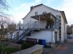 Immeuble de rapport Vente 5 chambres à Hollenfels - 820 000 € A vendre dans le village de Hollenfels, immeuble de rapport à 2 unités.
Idéal pour profession libérale au rdch et habitation au 1er et 2ème étage.
Rdch:
Appartement avec entrée indépendante, 2 chambres à coucher, séjour / salle à manger avec coin cuisine équipée, salle de douche avec wc, garage.
1er et 2ème étage:
Duplex avec entrée indépendante, 3 chambres à coucher, terrasse de 50,56m², séjour/salle à manger avec coin cuisine équipée, garage.
Jardin.