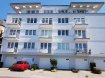 Appartement Location 2 chambres à Luxembourg-Belair - 1 800 € Tempocasa Mondorf vous propose un bel appartement de 95m² dans le quartier de Belair au 2 étages avec ascenseur composé d’un hall d’entrée, couloir avec placard intégrés, living travertin au sol avec accès balcon exposé sud, une cuisine équipée, deux chambres à coucher avec parquet au sol, salle de bain avec fenêtre avec douche + baignoire, Wc séparé, cave, box fermé pour deux voitures. Disponible à partir du 15 octobre 2017.
Contactez-nous au 26543148 pour plus d'informations.