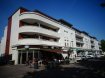 Appartement Vente 3 chambres à Yutz - 336 000 € YUTZ 'ESPLANADE DE LA BRASSERIE, VENEZ DECOUVRIR CE MAGNIFIQUE DUPLEX TYPE F5 DE 111m2 AU DERNIER ETAGE AVEC ASCENSEUR , CUIS. EQUIP. DONNANT SUR SALON/SEJOUR, ACCES TERRASSE DE 16m2, 2 CHAMBRES (POSS 3 CHAMBRES), UN BUREAU, SDB, WC, LINGERIE, 2EME TERRASSE, CHAUFF SOL AU GAZ BASSE TEMPERATURE, CLIMATISATION, ASP CENTRALISEE, DOUBLE GARAGE AVEC PORTE MOTORISEE.
A VOIR ABSOLUMENT DISPONIBLE DE SUITE
DPE EN COURS
Ref agence :6554