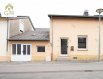 Maison mitoyenne Vente 2 chambres à Esch-sur-Alzette - 399 000 € Nous vous proposons en Exclusivité cette maison de +/- 110 m² dans une rue calme et sans issue à Esch-sur-Alzette.Celle ci se compose comme suit:* Hall d'entrée,* Living/salle à manger avec accès terrasse possible,* Cuisine individuelle,* Salle de bain,Au 1er étage: 2 spacieuses chambres à coucher.A cela s'ajoutent également :Garage, 2 terrasses et 2 magnifiques caves voûtées.'Maison à rénover avec beaucoup de potentiel'Pour plus de renseignements ou une visite, veuillez contacter le 28.66.39.1.Ref agence :72608