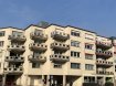 Appartement Vente 3 chambres à Ettelbruck - 618 000 € Home Project vous propose un bel appartement d'une surface habitable de 111,38m2, qui se trouve au 3ième étage d'une résidence avec ascenseur. La résidence se situe à Ettelbruck, proche du centre et de toutes commodités comme restaurants, le CAPE - Centre des Arts Pluriels, hôpital, gare, etc. ...
L'appartement se compose comme suit:
- hall d'entrée spacieux (sol en marbre)
- grand living et salle à manger (sol en marbre)
- optionnellement: grande cuisine équipée avec
tout confort (sol en marbre)
- 3 chambres à coucher (sol en parquet)
- salle de bains
- WC séparé
- débarras
- balcon (accessible par la cuisine et par le
salon)
- cave de 8m2
- garage fermé
Disponibilité: de suite
