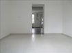Maison Vente 1 chambre à Sin-le-Noble - 75 500 € Votre agence Vitrin'immo vous propose en plein centre ville, proche de toutes commodités et des autoroutes, cet maison entièrement rénovée.

Elle dispose d'un salon, d'une cuisine, d'une salle d'eau avec WC séparé, d'une chambre et d'un bureau.

Petit plus: la maison dispose d'un jardinet

Trés bonne opportunité à saisir !!