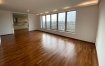 Appartement Location 3 chambres à Luxembourg-Centre ville - 3 500 € Schaus Immobilier vous propose à la location cet appartement haut de gamme, sis au quatrième étage d'un immeuble idéalement implanté au plein coeur de la Ville de Luxembourg et offrant une vue imprenable se composant comme suit:
- Cuisine séparée, équipée et aménagée
- Salon/Salle à manger
- Trois chambres
- Deux salles de bains dotées d'une douche et d'une baignoire
- WC séparé
- Cave avec emplacement pour la machine à laver
- Emplacement intérieur pour une voiture, avec la possibilité d'un deuxième emplacement.
L'hauteur sous plafond de l'appartement est de 3 mètres.
Nous sommes à votre disposition pour tout renseignement complémentaire et un rendez-vous de visite.
Les honoraires s'élevant à un mois de loyer augmenté de la TVA en vigueur sont à la charge du locataire.
Ref agence :883141