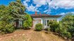 Maison Vente 4 chambres à Kaysersberg - 400 000 € Bel domaine de 200 m2 en vente à Kaysersberg en Alsace, entouré de vignes avec vue sur les Vosges à l´est et sur la foret noir à l´ouest, 7 km de Colmar, à 50 km de la Suisse et 25 km de l´Allemagne.
Rez-de-chaussée :
Entrée
Salle de douche
WC
Cuisine équipée (style américaine) ? grand living avec cheminée
1 chambre à coucher
Cave à vins
Cave rangement
Chaufferie
1er étage :
Entrée
Grand living
1 chambre à coucher avec salle de bains
WC séparé
Cuisine équipée
2 chambres à coucher avec dressing
Petit atelier
3 terrasses
Grenier aménageable de - 130 m2
Double garage à côté de la maison
Parking intérieur pour 5 voitures
Jardin de 10 ares
Prix. : 400.000 €
Ref agence :B6911