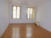 Appartement Vente à Pont-à-Mousson - 135 000 € PONT A MOUSSON : 135 000 € FAI
Appartement de type F6 d'une surface de 112.10 m² loué situé au 1er étage comprenant : entrée, salon, séjour, quatre chambres, salle de bains , wc, terrasse, grenier, garage
DPE E Rapport locatif annuel : 8 484 €
Honoraires charge vendeur
TEL 06.150.144.36
Ref agence : 2284796