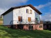 Maison Vente à Remiremont - 186 000 € Proche REMIREMONT VILLA idéale pour grande famille ou recomposée - 6 chambres - Cuisine ouverte sur séjou. Sous-sol complet Grenier CC gaz bois Terrain de 4000m² Montant estimé des dépenses annuelles d'énergie pour un usage standard : non communiqué.