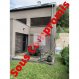 Maison jumelée Vente 3 chambres à Ernzen - 949 000 € Magnifique maison de 280 m2 dont /-160 m2 habitables idéalement située dans un environnement calme à Ernzen. Bâtie sur un terrain d'environ 4,30 ares, cette propriété aux qualités exceptionnelles bénéficie d'un environnement agréable. Construite en 2010, cette propriété est dotée de matériaux raffinés.
Elle se compose ainsi : Au rez-de-chaussée, retrouvez une belle entrée desservant plusieurs pièces de vie dont un spacieux salon-living avec de grandes baies vitrées ouvert sur une cuisine entièrement équipée et une terrasse idéalement orientée sud. Un magnifique bureau et un wc visiteur complètent ce niveau. Au premier étage, retrouvez deux chambres à coucher, salle de bains avec baignoire et douche l'italienne ainsi qu'une chambre parentale avec dressing et une terrasse d'environ 15m2. Au dernier étage (combles), retrouvez un grand espace pouvant être aménagé en appartement d'environ 55 m2 (branchements eau/électricité et chauffage sur place). Au sous-sol, retrouvez d'un côté, une buanderie, chaufferie, espace loisirs de 25m2 et un garage pour 2 voitures. Deux emplacements extérieurs s'additionnent à la maison. EQUIPEMENTS ET PRESTATIONS ' Cuisine Italienne haute gamme avec plan de travaille en Granite ' Électroménager Siemens ' Salle de bain avec baignoire et cabine de douche italienne ' Fenêtres double vitrage ' Stores électriques ' Chauffage au sol ' Câblage réseau informatique, téléphone et TV dans toutes les pièces ' Jardin facile et rapide d'entretien.
Contactez-nous pour une visite ou plus de renseignements !
Tel : 28 11 22-1 ou info@homesell.lu
Ref agence :145