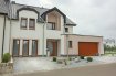 Maison jumelée Vente 3 chambres à Nocher - 795 000 € Belle maison spacieuse libre de 3 côtés
sur un terrain de 6 ares
Nouvelle construction de 2016
Classe énergétique: A-B
Terrain: 6,16 ares
Surface habitable: +- 212 m2
Surface brute: +- 341 m2
Rez-de-chaussée:
hall d´entrée
salle de douche
cuisine équipée
living û salle à manger avec poêle danois et sortie sur terrasse
garage 1 voiture
cave û chaufferie
1er étage:
hall de nuit avec accès sur balcon
3 chambres à coucher
salle de bains
buanderie
grenier
2 parkings devant la porte
jardin entièrement aménagé
Ref agence :6745