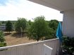 Appartement Vente à Blénod-lès-Pont-à-Mousson - 99 500 € Appartement avec garage et balcon. Dans environnement verdoyant et calme, il est composé d'une cuisine équipéé, séjour double, 3 chambres, cellier, salle de bains, placards. cave. Très bon état.