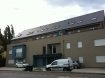 Appartement Location 2 chambres à Redange - 1 500 € Bel appartement spacieux et lumineux à louer dans une résidence récente située dans le village de Redange-sur-Attert, toutes les commodités sur place et aux environs proches (garderie, écoles, lycée, commerces). Facilités d'accès via les transports en commun.
L'appartement situé au rdch se compose comme suit:
- hall d'entrée
- beau séjour / salle à manger avec coin cuisine équipée et sortie sur terrasse de 23,35m²
- salle de douche avec connexion lave-linge
- 2 chambres à coucher
- 1 bureau
- 1 cave
- 1 emplacement intérieur.