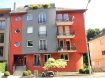 Appartement Vente 2 chambres à Luxembourg-Centre ville - Prix sur demande NEW KEYS vous propose à la vente ce très bel appartement de +/- 103m2, idéalement situé dans une résidence récente, à Rollingergrund.
Il est composé comme suit :
- un salon/ salle à manger lumineux avec cuisine équipée ouverte et accès à un balcon sans vis à vis, vue magnifique sur le bambesch
- 2 chambres spacieuses
- 1 salle de bain avec double vasque, et wc
- 1 wc séparé
- 1 débarras
L'appartement dispose également d'une cave, d'un emplacement de parking intérieur, d'une buanderie commune, et d'un jardin commun à la résidence.
Disponible immédiatement
Pour plus de renseignements et/ou demandes de visites merci de contacter le 691149362 ou par email jheymann@newkeys.lu