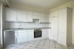Appartement Location 2 chambres à Howald - 1 500 € Sigelux Real Estate vous propose à la location cet appartement 2 chambres, au sein d’une maison bifamiliale, situé au 4 alleé Drosbach L- 1423 Howald
Sa surface habitable est de +/-90m2, il se compose comme suit :
- hall d’entrée
- cuisine équipée séparée, donnant sur un balcon avec accès jardin
- living de 25m2
- 2 chambres de 14m2
- une salle de bain
- 1 toilette séparée
- 1 garage fermé
- 1 cave
- chauffage au gaz
- sol carrelage et lamina
- armoire encastrées
Loyer : 1500 €
Charges : 250 €
Garantie locative : 3 mois de loyer
Pour plus de renseignement ou un Rendez-vous pour visiter contactez :
SIGELUX : 46 71 31 ou info@sigelux.lu