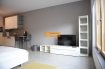 Studio Location 1 chambre à Luxembourg-Gasperich - 1 200 € Beau studio de 30,69 m2 totalement meublé situé au 3ième étage d?une résidence moderne.
Le studio dispose de :
Pièce ouverte, cuisine équipée et une salle de bain WC.
La résidence est idéalement située à proximité du nouveau quartier de la Cloche d?Or ainsi que du centre de la Ville de Luxembourg.
Ref agence :B196