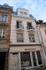 Nous vendons 1 immeuble prestigieux situé dans l'artère des rues Pétonnes de MULHOUSE.
Ii se compose de : 

* 1 Local commercial avec un sous-sol de 37+14m², 
* 1 appartement de type F2 de 29m², au 1er étage
* 1 appartement de type F2 de 41m², au 2ème étaage
* 1 appartement de type F2 de 29m². au dernier étage
Le chauffage est collectif fuel / DPE Classe F (immeuble à consommation énergétique excessive)
Le loyer annuel estimé d'environ 38.000 € / an
Baisse de PRIX
