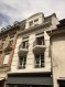 Nous vendons 1 immeuble prestigieux situé dans l'artère des rues Pétonnes de MULHOUSE.
Ii se compose de : 

* 1 Local commercial avec un sous-sol de 37+14m², 
* 1 appartement de type F2 de 29m², au 1er étage
* 1 appartement de type F2 de 41m², au 2ème étaage
* 1 appartement de type F2 de 29m². au dernier étage
Le chauffage est collectif fuel / DPE Classe F (immeuble à consommation énergétique excessive)
Le loyer annuel estimé d'environ 38.000 € / an