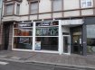 Local commercial Location à Mulhouse - 980 € c.c. Avenue Kennedy. LOCAL COMMERCIAL d'un volume de 111m² situé en plein coeur de MULHOUSE dans une zone directe TRAM.
Le volume est ouvert et modulable et vous permet un agencement sur mesure. Vous disposez d'une très grande vitrine et d'un passage journalier très important (autos & piétons).
Charges estimé 250€ mois
Le chauffage est individuel au gaz.
libérable au 1er avril 2020