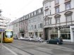 Local commercial Location à Mulhouse - 1 560 € c.c. MULHOUSE Avenue Kennedy.
LOCAL COMMERCIAL d'un volume de 111m² situé en plein coeur de MULHOUSE dans une zone directe TRAM.
Le volume est ouvert et modulable et vous permet un agencement sur mesure. Vous disposez d'une très grande vitrine et d'un passage journalier très important (autos & piétons).
Le chauffage est individuel au gaz.
