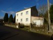 Maison Vente 5 chambres à Boulange - 199 900 € Maison Boulange 6 pièce(s) 120 m2 sur 16ares 64. Dans une impasse, très au calmeMaison individuelle d'environ 120m² habitables à rénover offrant:En rdc : hall d'entrée, cuisine indépendante, salon-séjour (31m²), wc séparé , 1 chambre (10m²)Au 1er: un dégagement, 4 chambres, wc et salle de bains avec baignoire.Au sous-sol : 1 cave (15m²)Un garage de 25 m² en dépendance .Le tout sur un terrain de 16a64 ca clos et arboréDV pvc , chauffage central au gaz (chaudière murale récente)Mr Cridel : 06-83-55-51-42