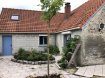 Maison Vente 4 chambres à Lallaing - 194 000 € Maison type longére. votre agence vitrin immo vous propose cette charmante maison type longére de 155 m2; vous revez de calme tout en étant proche de toutes les commodités, alors ce bien est fait pour vous! Entrez et découvrez une disposition ultra fonctionnelle au charme authentique. elle se compose :d'un hall d'entrée, splendide salon séjour avec mezzanine, une cuisine entiérement équipée, un bureau, une salle de bain avec douche et baignoire, wc, petit plus: une belle chambre en rez de chaussée de 21m2. L'étage se compose de 3 chambres et d'une mezzanine qui nous offre une belle ouverture. l'exterieur: garages voiture et moto et d'un joli extérieur clos complete cette longère. venez la découvrir!
