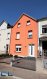 Maison individuelle Vente 4 chambres à Dudelange - 545 000 € Maison mitoyenne rénovée, bien agencée et situé dans une rue très calme.
Avec 150m2 habitables, elle se compose d'un rez-de-chaussée avec un hall d'entrée,
un wc séparé, un salon, une salle a manger, une cuisine équipée avec accès sur une terrasse, un jardin et annexes.
A l'étage se trouvent deux chambres a coucher, un dressing une salle de douche.
La mansarde est aménagée en deux chambres a coucher, une salle de douche, un bureau et coin télé.
Au sous sol il y a deux caves, une chaufferie et un garage.
! Sont a prévoir des travaux d' accessibilité au garage !
Disponible a convenir.
Ref agence :DCVGDA59