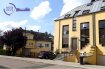 Appartement Vente 3 chambres à Luxembourg-Centre ville - 998 000 € New Keys vous propose en exclusivité ce bel appartement duplex situé au calme à Luxembourg - Merl.
Profitant d'une belle luminosité et d'une vue dégagée, le bien se présente de la façon suivante:
Etage 1
-Hall d'entrée avec placard
-Cuisine équipée
-2 Chambres
-Salle de bain
-WC Séparé
-Living avec accès au balcon
Etage 2
-Salon à feux ouvert aménageable en 3ième chambre
-Buanderie
-Bureau
Pour compléter ce bien, vous profiterez d'un emplacement extérieur et d'un garage.
Pour plus d'informations et /ou visites, contactez-nous au 27 99 86 23 ou par email à l'adresse info@newkeys.lu