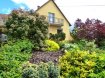 Maison Vente 4 chambres à Offwiller - 390 000 € MAISON en hauteur, vue imprenable !
2 Garages et 3 Boxes à Chevaux
Terrain d’environ 36 ares clôturés
Surface habitable environ 180 m2 (6-7 pièces dont 4 chambres à coucher)
RDC carrelage :
Un vestibule 11 m2 (2,7 x 3,9m)
1 grand séjour en L 60 m2 (9m x 7m)
Cuisine aménagée donnant sur la terrasse sud 14m2 (3,9m x 3,5m)
1 WC
1 Cellier 5 m2 (2,1 x 2,3m)
1er étage parquet :
Couloir en L
1 SDB avec baignoire, douche, double vasque et un WC
1 pièce 23 m2 (6,2 x 3,7m) placards, accès balcon
1 pièce 13 m2 (3,5 x 3,5m)
1 pièce 12 m2 (3,6 x 3,3m)
1 grande pièce 29 m2 intégrant une SDB (2,8 x 1,9m) douche, lavabo et un WC
Sous-sol :
1 cave
1 Buanderie
1 chaufferie
1 cave à vin
2 Garages donnant sur l’entrée de la maison
Dépendances 3 Boxes à chevaux + étage ‘’stockage de foin ‘’
Prix de vente: 390 000 €
* Honoraires d’agence à la charge des vendeurs, frais de notaire en sus.
Diverses indications:
Adresse : 67340 Offwiller à 7 km d’Ingwiller (gare SCNF à 9 minutes)
Portes et Fenêtres PVC double vitrage, volets roulants
Chauffage central (Chaudière De Dietrich mazout)
Tubage de la cheminée
Beau jardin paysagé et potager
Diagnostic performance énergétique =D 174 kwh E 52 Kg
Taxe foncière 697 €
Rare par la situation et la vue imprenable, cette maison a été construite en 1991. Elle est séduisante, sans vis à vis, et habitable de suite. Le grand terrain et les dépendances sont des plus pour les amateurs d’espaces.
Photos supplémentaires sur demande
La biodiversité de la région lui confère un cadre de vie rural propice à l'évasion.
Pierre Bernhardt Négociateur indépendant en immobilier
Tel 06 07 47 40 05 Siren: 315571521
Agent mandataire de : Sarl IMGELOC siège social 17 rue des Romains 67110 Niederbronn les Bains
Siret 50092522700018 Carte Prof. N° 661/2007 Mandat nr 328019