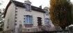 Maison Vente 6 chambres à Château-du-Loir - 294 000 € Maison de ville avec studio indépendant. Maison ancienne de huit pièces avec de très beaux volumes située dans le centre de Montval-sur-Loir. Au rez-de-chaussée : Deux chambres et salle d'eau, une véranda ouverte sur le jardin , vaste cuisine avec tomettes anciennes, salon/séjour avec cheminée, quatre chambres À l'étage : quatre chambres, une seconde salle d'eau et un studio indépendant, Le tout sur un parc clos de 2396 m2. Couverture en bon état, chauffage gaz de ville, prestations sérieuses.