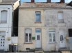 Maison Vente 2 chambres à Aulnoye-Aymeries - 37 800 € Maison/Villa 5 pièces. Maison mitoyenne à rénover proche gare et centre ville comprenant au rez-de-chaussée: Salon,cuisine,salle d'eau,WC, remise. A l'étage:un palier desservant deux chambres. Terrain.