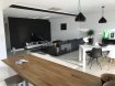 Appartement Location 2 chambres à Augny - 820 € c.c. 1 TER place Saint Jean 57685 AUGNY - Centre du village à proximité des commerces et des différents axes autoroutiers.
Dans un petit immeuble, vous pourrez trouver au 2ème étage sans ascenseur un appartement de type F4 de 109m² comprenant : une entrée, une cuisine équipée et intégrée ouverte sur le salon-séjour, 2 chambres, un dressing et une salle de bains avec WC séparé. Chauffage par climatisation réversible. Place de parking.
LIBRE AU 06 JANVIER 2022
Loyer : 780€
Charges : 40€ (entretien des parties communes, électricité des parties communes, ordures ménagères)
Modalités de récupération des charges locatives : provisions avec régularisation annuelle
Dépôt de garantie : 780€
Honoraires d'agence : 780€ dont 258€ d'état des lieux
Date de réalisation du diagnostic : 30/06/2016
Contact pour visites : Mme VILAULT-LINTZ Rachel 06 84 45 23 22