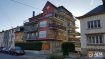 Duplex Vente 2 chambres à Niederkorn - 448 000 € Superbe duplex situé aux 3ème étage d'une résidence à Niederkorn contenant :
- Hall d'accueil
- Cuisine équipée indépendante
- Salon / salle à manger spacieux avec accès sur terrasse
- Wc séparé
A l'étage:
- Hall de nuit
- 2 chambres à coucher avec accès sur balcon
- Salle de bain spacieuse avec fenêtre
- Cave
- Garage fermé
- Emplacement extérieur
Remarque : La chaise au niveau des escaliers sera démontée aux frais du propriétaire si besoin.
Pour plus d'informations n'hésitez pas à nous contacter au 691 112 115 ou 691 65 65 88.
Ref agence :3537161