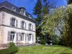 Maison Vente 6 chambres à Montmirail - 349 500 € 10 Kms sortie autoroute. C IMMOBILIER vous propose une magnifique maison bourgeoise dans le cœur de village avec commerce offrant : un hall d'entré avec escalier, cuisine aménagée et équipée; salle à manger, salon avec cheminée ouverte d'époque, arrière cuisine, wc. Au premier étage : un palier, deux chambres, dressing, bureau, salle de bain , wc. Au deuxième étage : un palier, trois chambres, salle d'eau, wc. Au sous sol une cave voûtée avec un local chaufferie. Atelier. Terrasse carrelée. Garage. Dépendance refermant une pièce de réception et bar avec cheminée. Terrain clos de murs offrant 1158 m².*Honoraires inclus charge acquéreur : 5.91% TTC (prix 330000.00 euros hors honoraires).