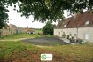 Maison Vente 4 chambres à Lamnay - 246 050 € Isolée, au milieu des prés A SAISIR SANS ATTENDRE. C IMMOBILIER vous propose une longère restaurée entièrement avec des matériaux de qualité offrant : entrée, cuisine aménagée et équipée ouverte sur le séjour soit une pièce de vie de 65 m2, chambre, salle d'eau, wc, lingerie, débarras. À l'étage : palier, trois chambres, salle de bain, wc. Garage. Atelier. Nombreuses dépendances dont 400 m2 à restaurer. Mare. Puits. Cave. Le tout sur plus d'un hectare attenant. C IMMOBILIER VIBRAYE - PLACE DE L'ÉGLISE - 02.43.71.71.71