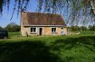 Maison Vente à Bonnétable - 59 950 € Très belle situation. C IMMOBILIER vous propose entre LFB et Bonnétable, une fermette à rénover totalement offrant de belle possibilités au sol environ 104 m² et 60 m² environ de grenier aménageable. Pièce avec cheminée et poutre, autre pièce avec remise. Sur l'arrière, dégagement, salle d'eau, chambre. Grenier aménageable. Mare. Terrain en prairie. Tout est à faire mais le lieu est enchanteur. NE TARDEZ PAS!*Honoraires charge vendeur