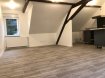 Appartement Location 2 chambres à Algrange - 679 € c.c. bel F3/4 neuf+parking ALGRANGE. Face au Stade, dans petit immeuble, au 2ème et dernier étage, bel F3/4 composé d'une entrée, d'un salon-séjour ouvert sur cuisine équipée, un cellier, 2 chambres, une salle d'eau avec douche, wc et lave mains séparés. L'appartement est neuf, très bien isolé. Chauffage central au gaz. Une place de parking privative. Possibilité de garage en sus.