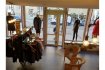 Fonds de Commerce Vente à Differdange - 29 000 € Fond de commerce à vendre Differdange
Remax spécialiste de l'immobilier à Differdange, vous propose à la vente ce fond de commerce situé en plein c?ur de Differdange.
Ce fond de commerce se compose comme suit :
Une belle vitrine avec une belle visibilité sur rue de 48 m2 et un local se stocage
Ce local dispose aussi d'un WC .
Situé en plein centre de Differdange, une position idéal pour un fond de commerce.
Il est disponible au prix de 29 000€, ainsi qu'un loyer de 965€.