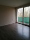 Appartement Location 3 chambres à Rombas - 470 € c.c. Rombas: F4 comprenant une entrée, une cuisine, un salon accès balcon, 3 chambres, salle de bains, wc, chauffage gaz.
Loyer: 430 €
Charges 40 €
FA 350 €