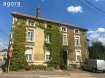 Maison Vente 6 chambres à Spincourt - 70 000 € En exclusivité chez AGORA :
Belle maison de caractère au c'ur du village de Spincourt.
Les amateurs de demeures anciennes tomberont sous le charme !
Proche de toutes les commodités, elle peut convenir à une grande famille ou peut être aménagée en plusieurs appartements. Plus de 220m² sur deux niveaux, caves et combles.
Au rez-de-chaussée, la belle entrée dessert un grand salon salle à manger d'env. 38 m² avec cheminée et parquets, deux pièces attenantes de 16.5 m² et 19.5m² avec cheminée et une grande cuisine de 22 m² à aménager avec cellier. Un WC sur le pallier.
A l'étage, cinq chambres allant de 15,5 m² à 21.5 m², salle de bain et WC séparé.
Travaux de rénovation à prévoir.
DPE en cours
Prix : 70 000 euros (honoraires à la charge du vendeur)
AGORA IMMOBILIER BRIEY 03 82 20 25 26